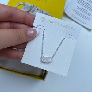 BRAND NEW - Kendra Scott Silver Pendant Necklace